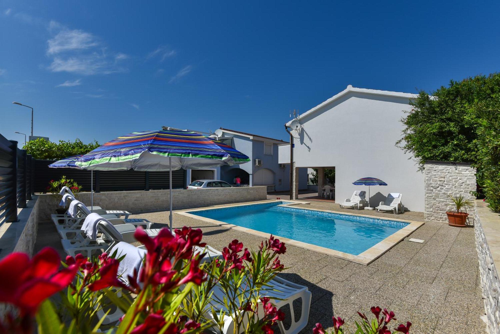 Apartments Krepo Vir Exterior foto